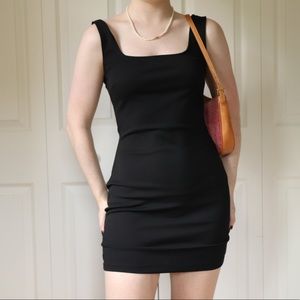 SOLD ON DEPOP BLACK SQUARE NECK MINI